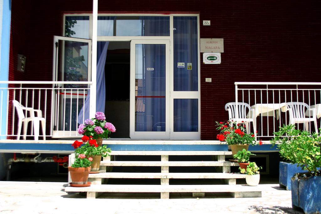 Hotel Niagara Marotta Exterior foto